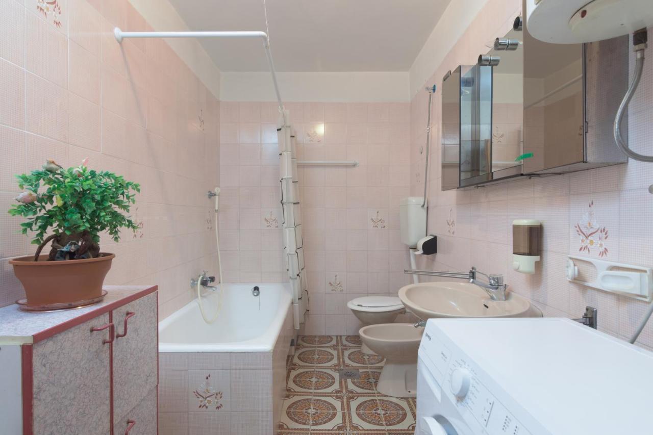 With A Parking Space - 16053 Apartman